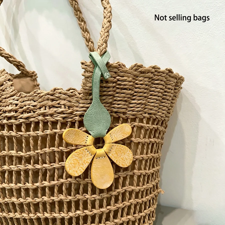 Genuine Leather Flower Pendant Keychain Sweet Girls Women Bag Phone Pendant Trinket Car Key Ring Gift Bag Accessories