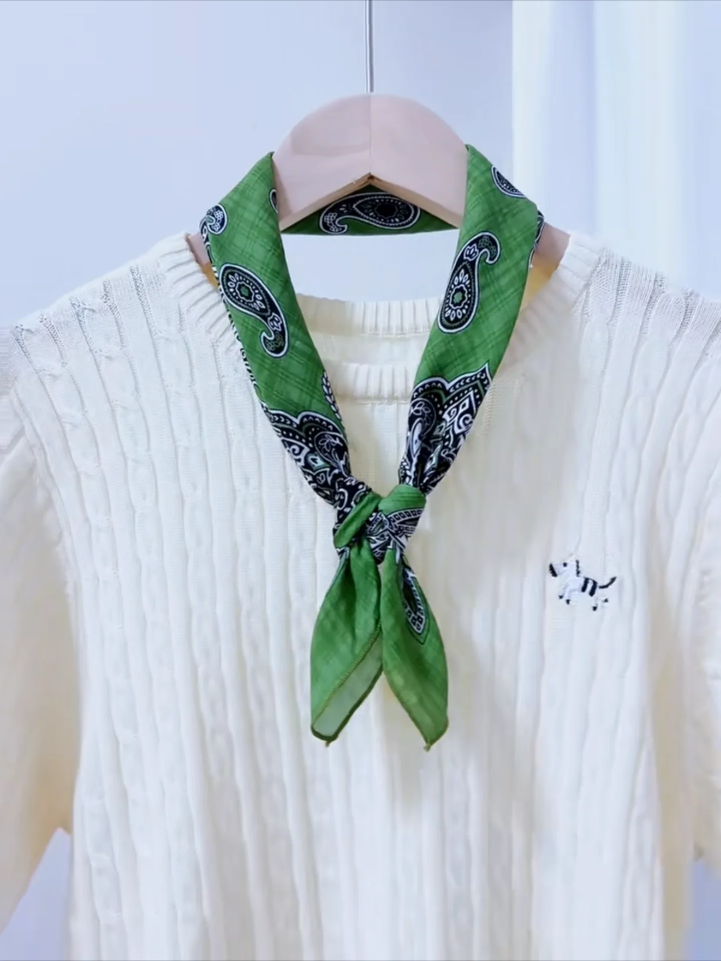 lenco-de-algodao-e-seda-verde-estampado-floral-pequeno-quadrado-elegante-para-primavera-verao-acessorio-de-moda-para-bolsa-e-gravata-para-homens-e-mulheres