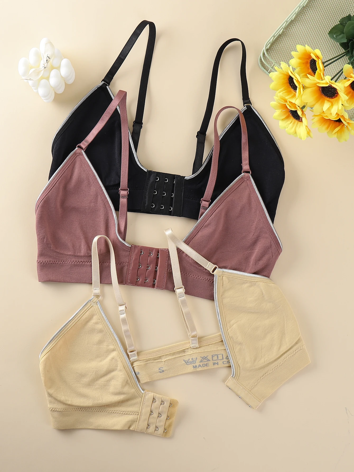 3Pcs - Women's Front-Breasted Bra - Adjustable Front-Breasted - Simple Plain Intimates - Sweat-Absorbent and Breathable - Non-Fading - Beautiful Back - Suitable for Home, Sports, Yoga, Running and Other Scenes