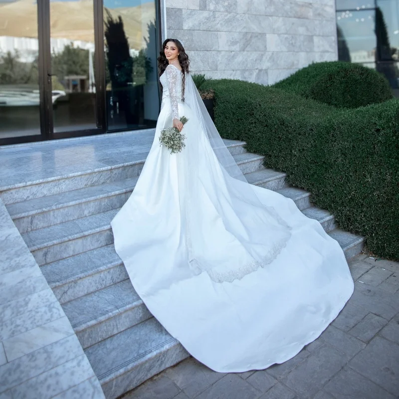 

Exquisite White Weding Dresses Boat Neck Long Sleeve for Brides Mermaid Detachable Trian Lace Sequined Bridal Gown Customized