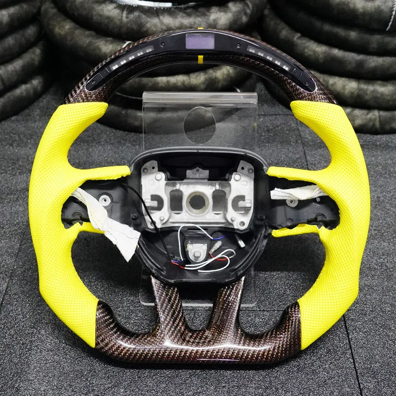 Carbon Fiber Steering Wheel Nappa Preforated Leather W/ Red Stitching ForDodge Challenger/Charger SRT HELLCAT 2015-2020