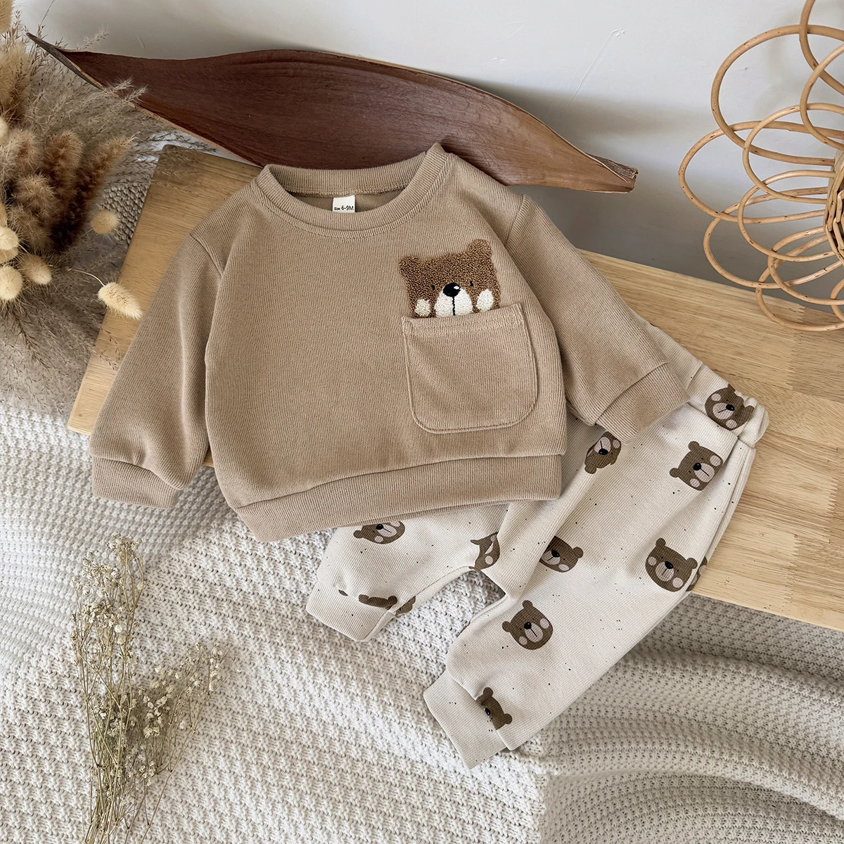 2025 INS 0-3M Baby Newborn Brown Bear Embroidered Top+White Full Print Bear Health Pants Sport Set Two Piece Set