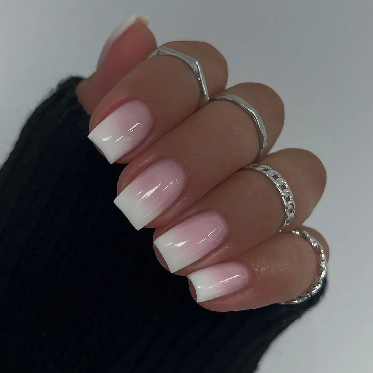 Roze gradiënt witte Franse romantische amandel nagelkunst draagbaar eenvoudige nepnagels afneembare afgewerkte kunstnagels druk op nagels