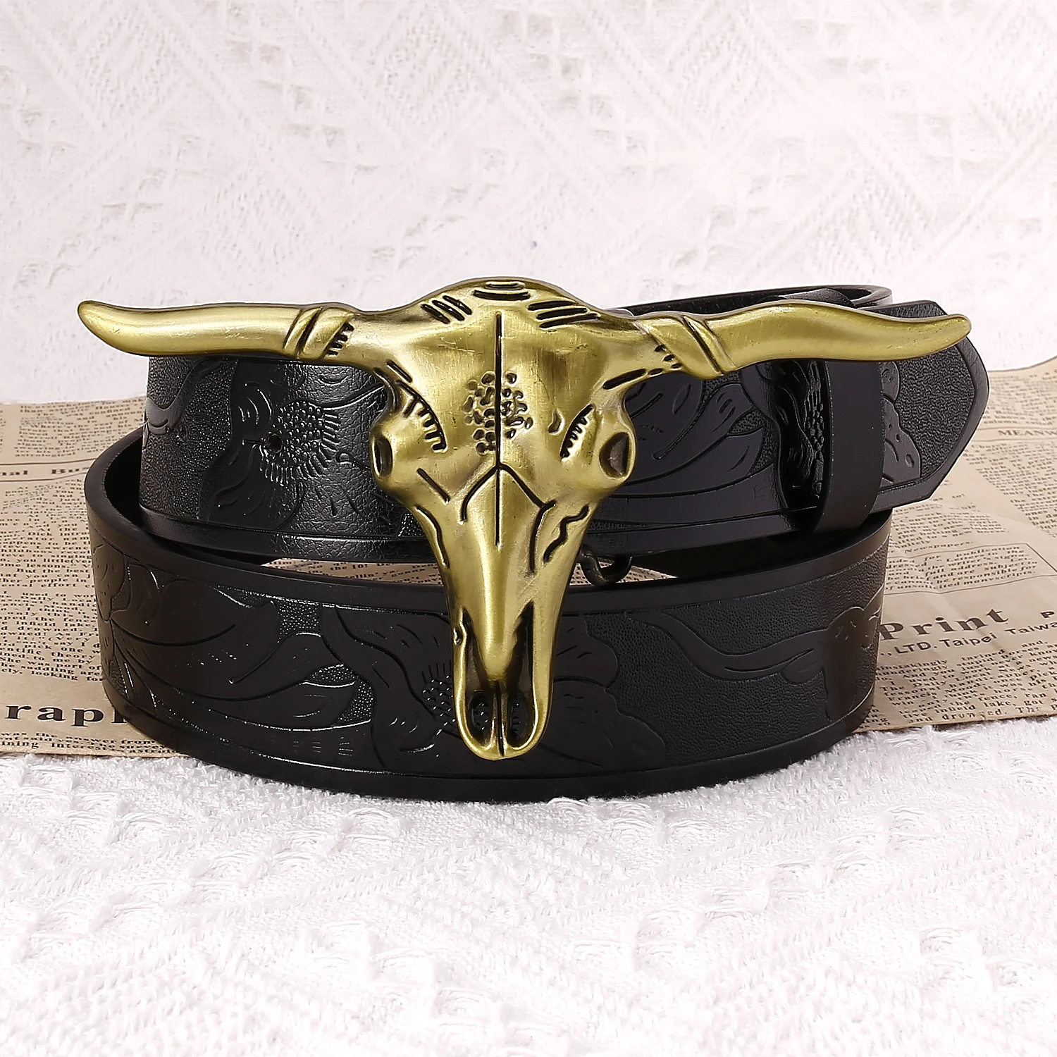 Timeless Western Charm Belt Premium Pu Leather with Rich Floral Embossing  Fashionable Classic Style for men Niutou Button Head