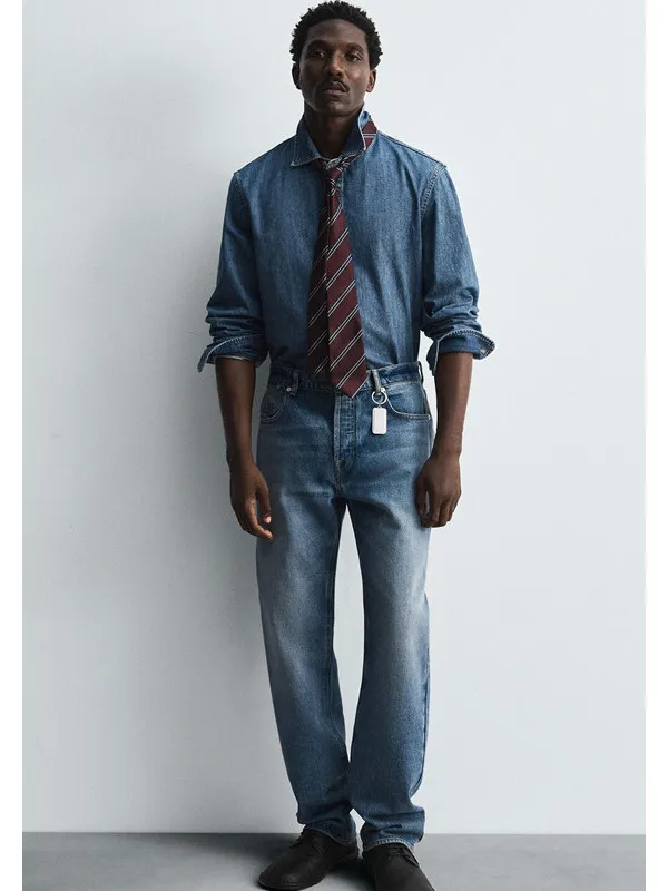 

Loose Fit Casual Long Sleeve Denim Shirt for Men Turn-down Collar Breathable Comfortable Cotton Jeans Fabric Daily Wear