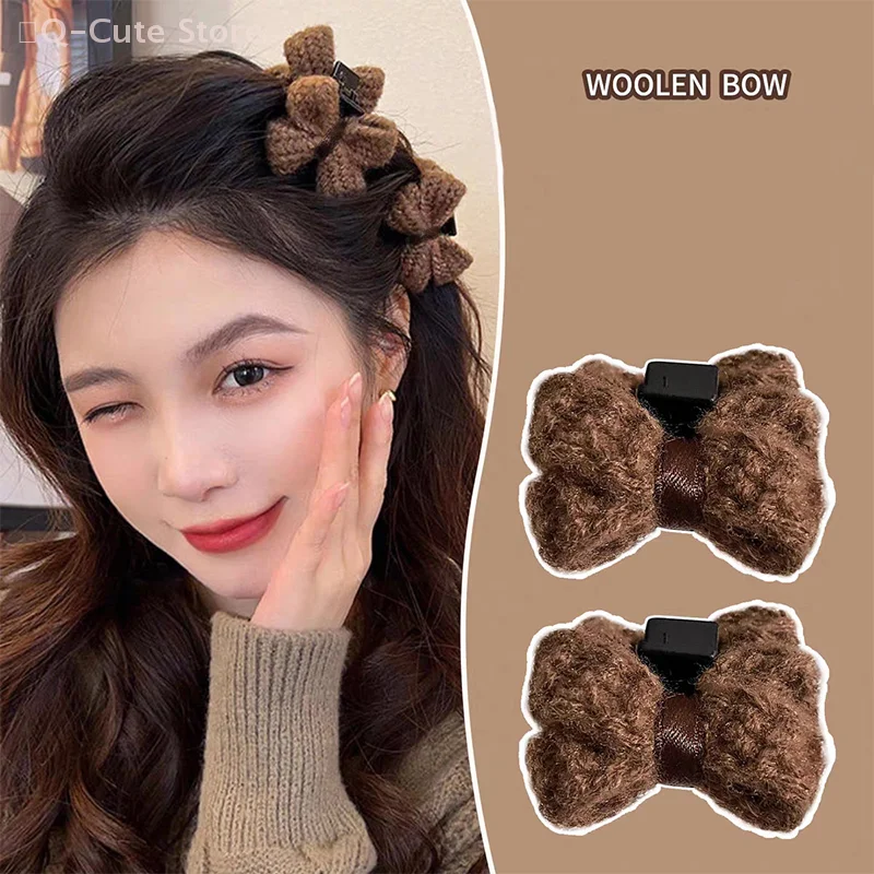 

2pcs Small Bow Tie Plush Hair Claw Clips Furry Shark Clip Geometric Clamps Lovely Girls Women Hair Accessories