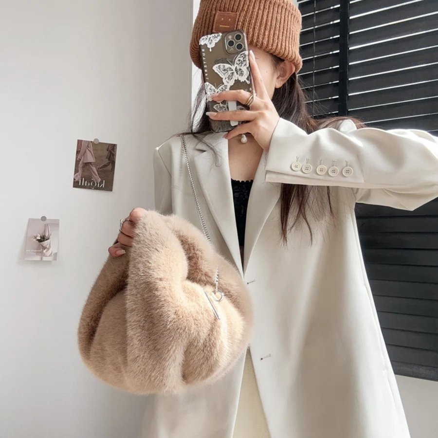 bonito-saco-de-pelucia-outono-inverno-nova-moda-falso-vison-nuvem-crossbody-saco-nicho-design-doce-menina-bolsa-correntes-sacos-ombro-sac