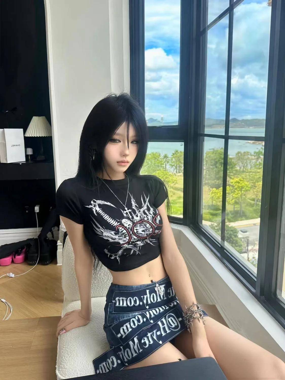 Streetwear Rebellious Girl Denim Mini Skirt Asymmetric Wrap Design Letter Print High Waist Jean Skirt College Wind Womens