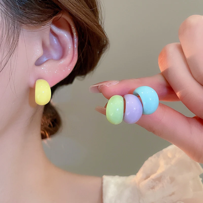 Dopamine Candy Color C-shaped Earrings for Women New Fashion Small Simple Sweet Girl Daily Wearing Trendy Jewelry Birthday Gift