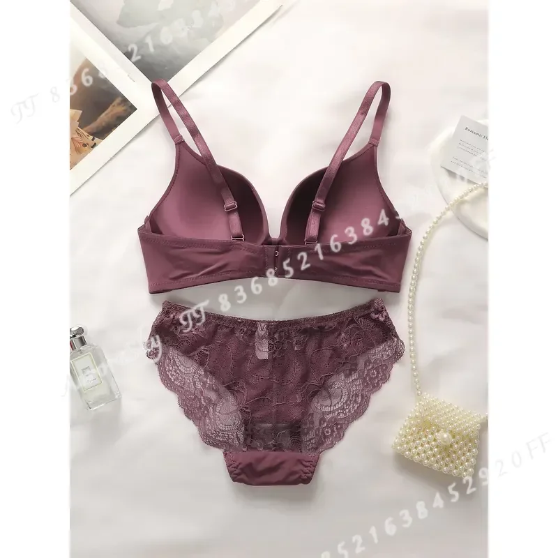 Sexy Women Wireless Bra Set Lace Butterfly Solid Color Two Piece Underwear Lingerie High Quality Hot Selling B2046