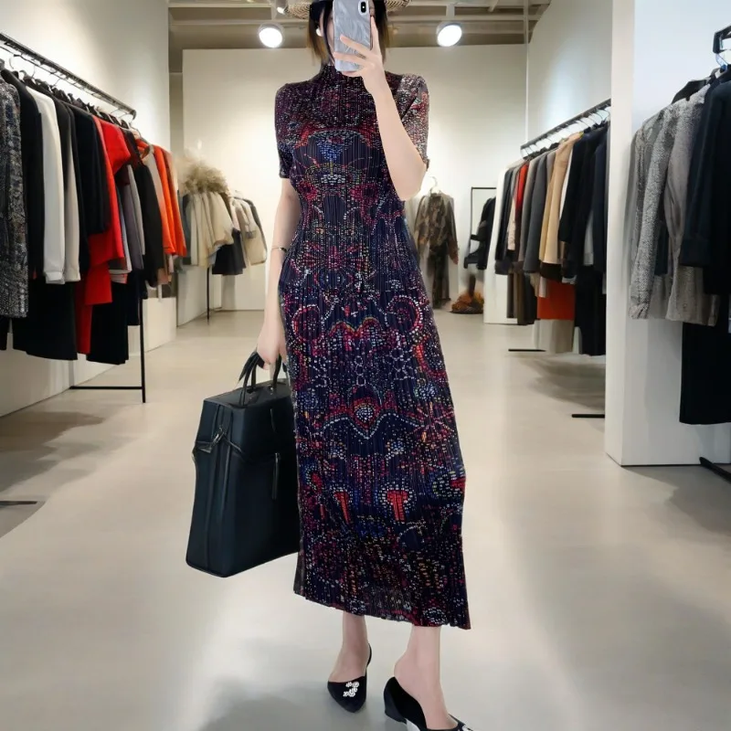 

Комплект плиссированной юбки Miyake 2025 года, комплект с принтом в стиле ретро, летний эластичный тонкий женский модный повседневный топ, полуюбка, комплект из двух предметов