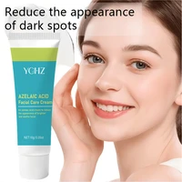Crème éclaircissante et anti-taches - Contient de la niacinamide, de l'acide hyaluronique et de la vitamine C - Spécialement développée pour estomper les taches brunes - Éclaircit le teint - Convient au visage - Convie 3