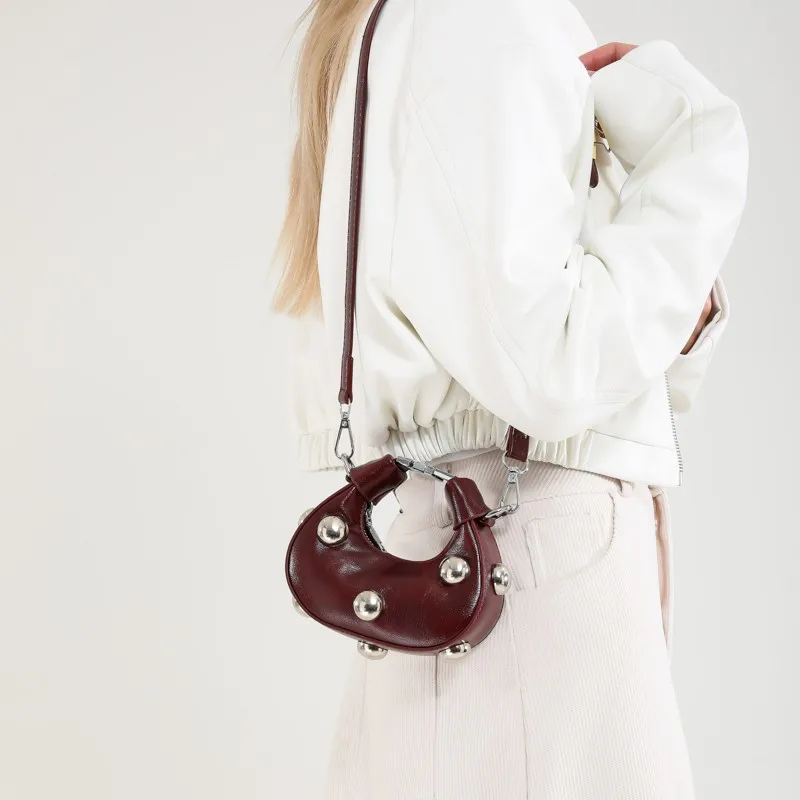 PU Solid Color 2025 New Square Crossbody Bag Car Stitching Zipper Popular Fashion Shoulder Bag Rivet Versatile Simple Handbag