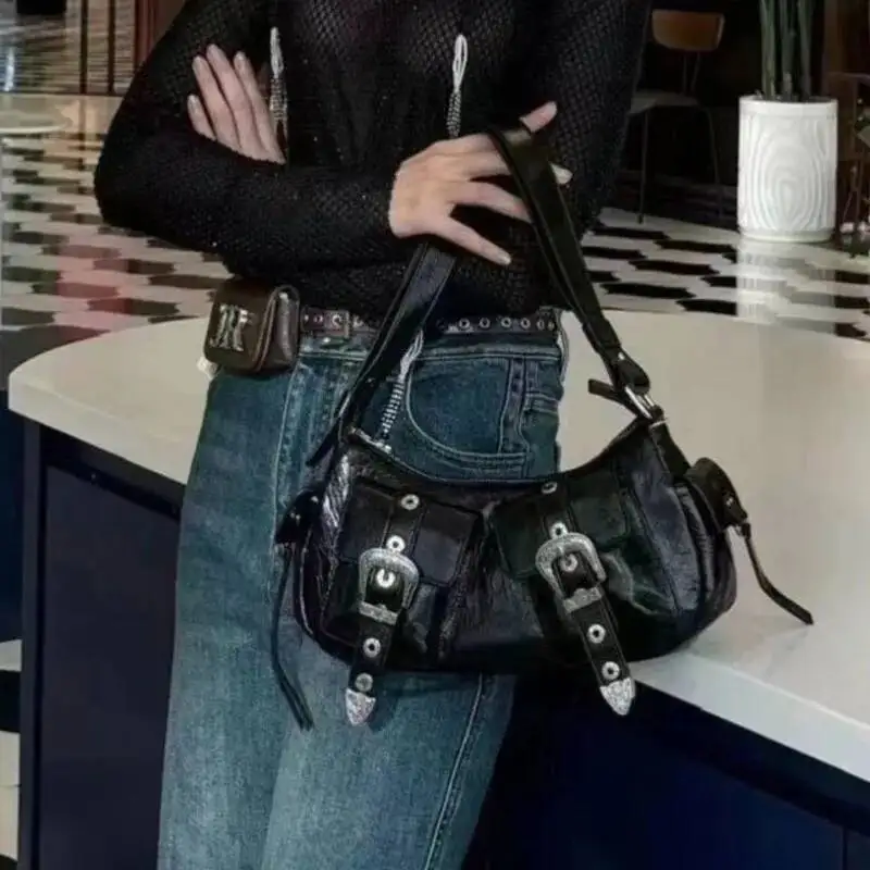 Sweet Cool Hot Girl Black Handbag Women Leather Buckle Large Capacity Underarm Bag Ladies Fashion Premium Y2k Shoulder Bags 2025