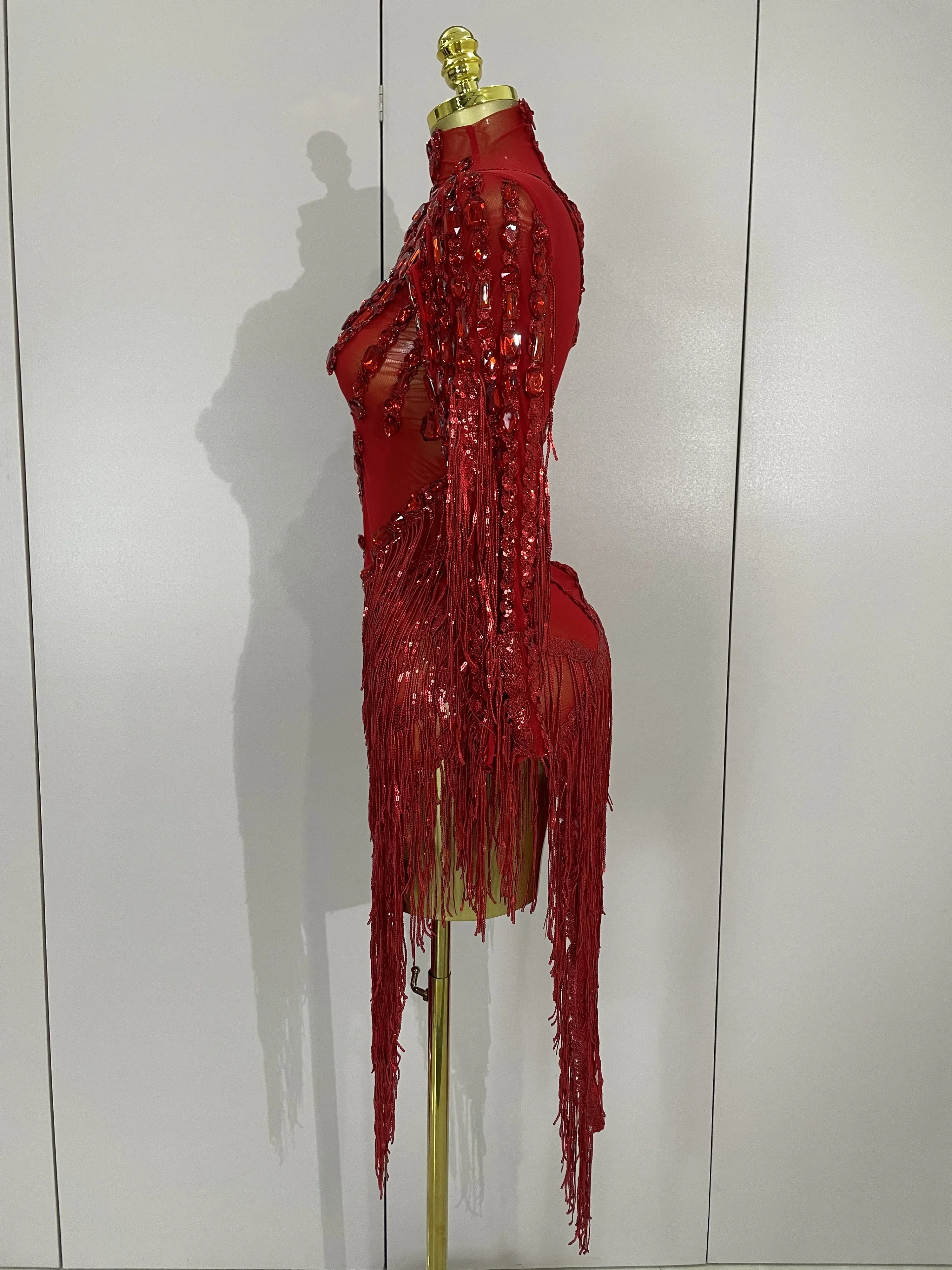 Nuovo abito prospettico sexy con frange scintillanti con strass per donna, set da ballo latino con una spalla, abito da spettacolo teatrale per feste da bar