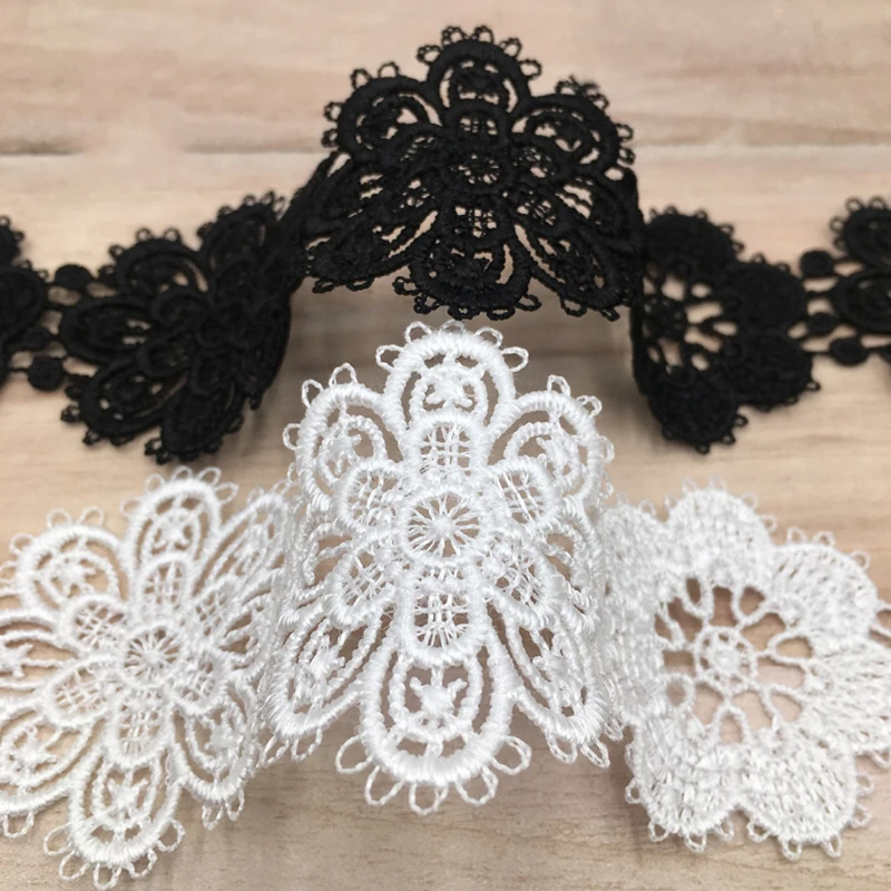 

45 ярдов изысканного бело-черного водорастворимого кружева с ажурными цветами для штор, платьев, рукоделия и шитья
