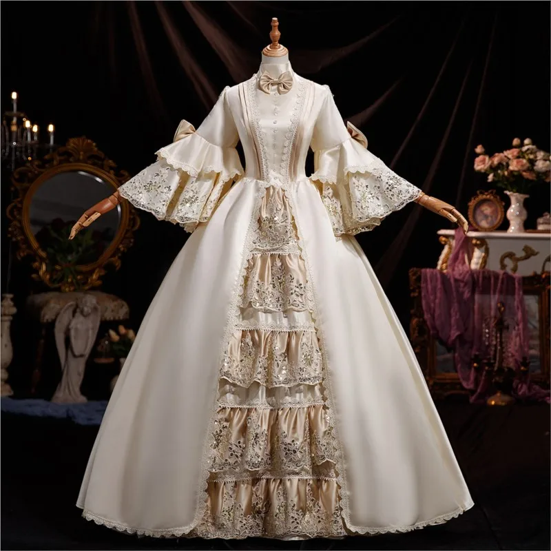 

Champagne-colored stand-up collar masquerade ball drama performance dress