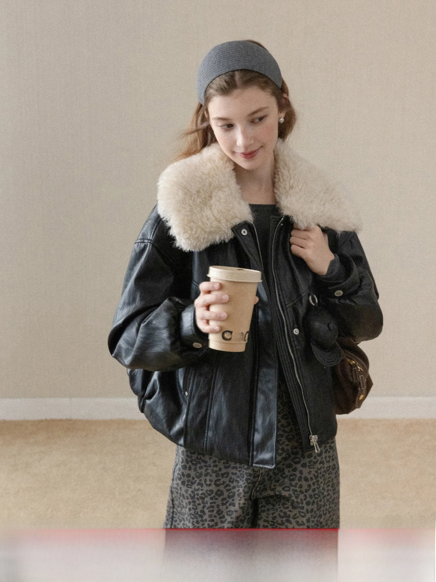 

American Retro Motorcycle Sle Loose Women's Bla down Jaet with Fur Collar Casual Warm Thiened Winter Outerwear