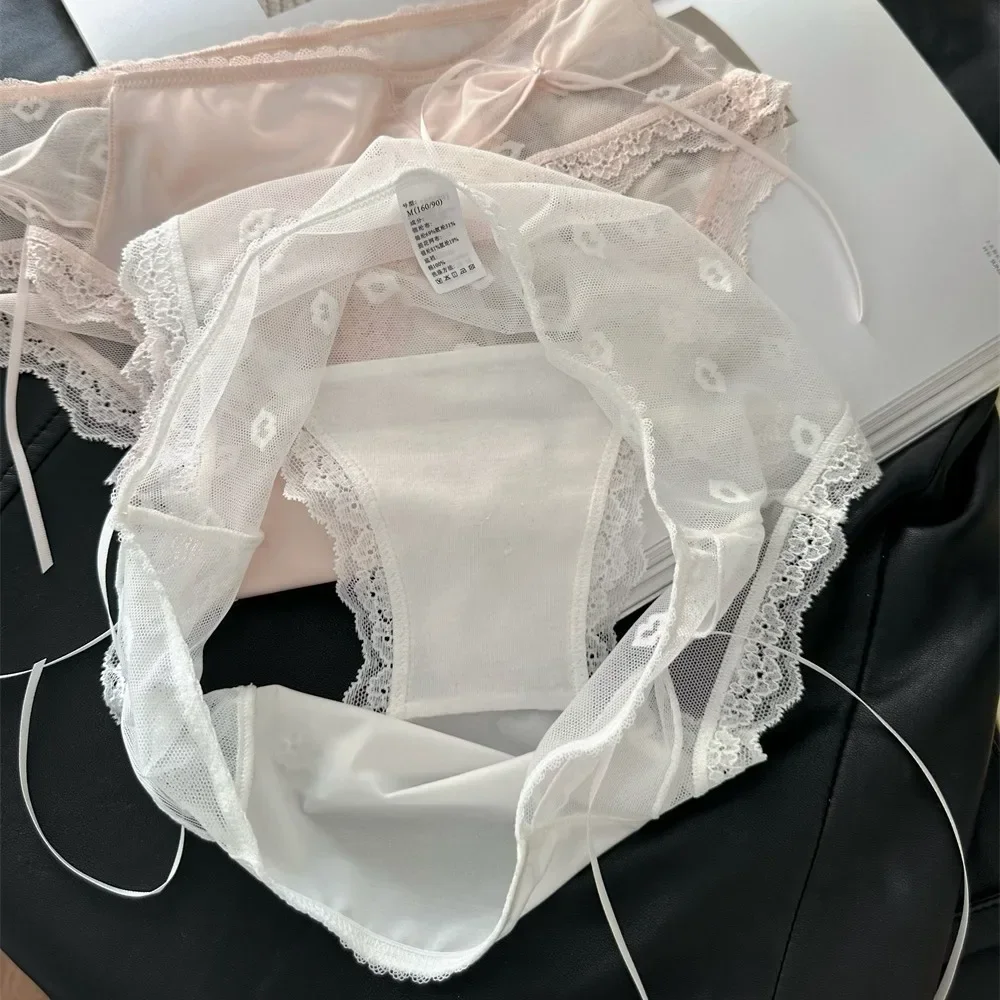 ملابس داخلية نسائية فرنسية فاخرة من الدانتيل الساتان مثيرة جديدة 24 سراويل مثلثة منخفضة الخصر بعقدة على شكل فراشة ملابس داخلية نسائية حلوة جلطة منزلية