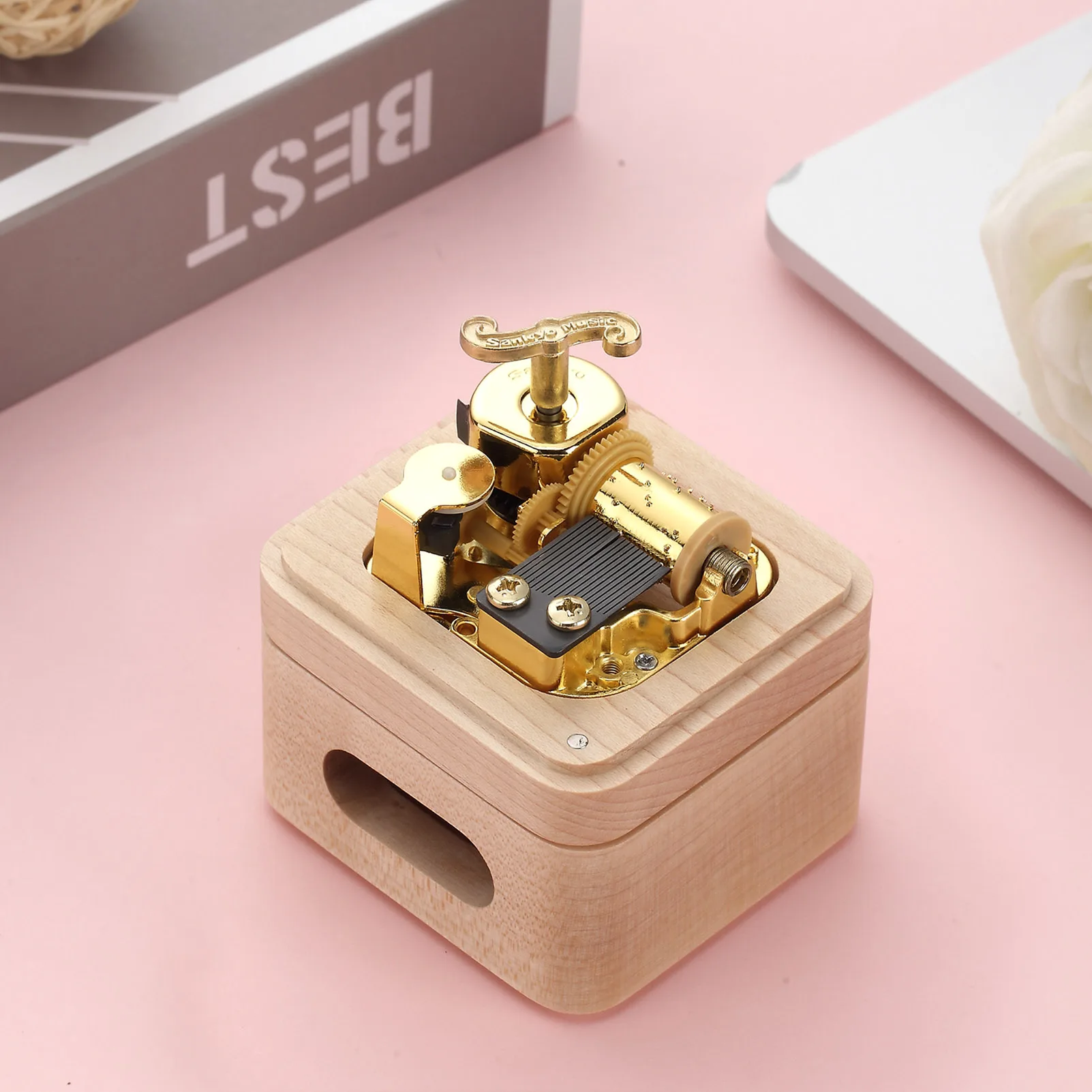 

SOFTALK Come across Solid Wood wooden box Music Box Birthday, Christmas, Valentine's Day Gift