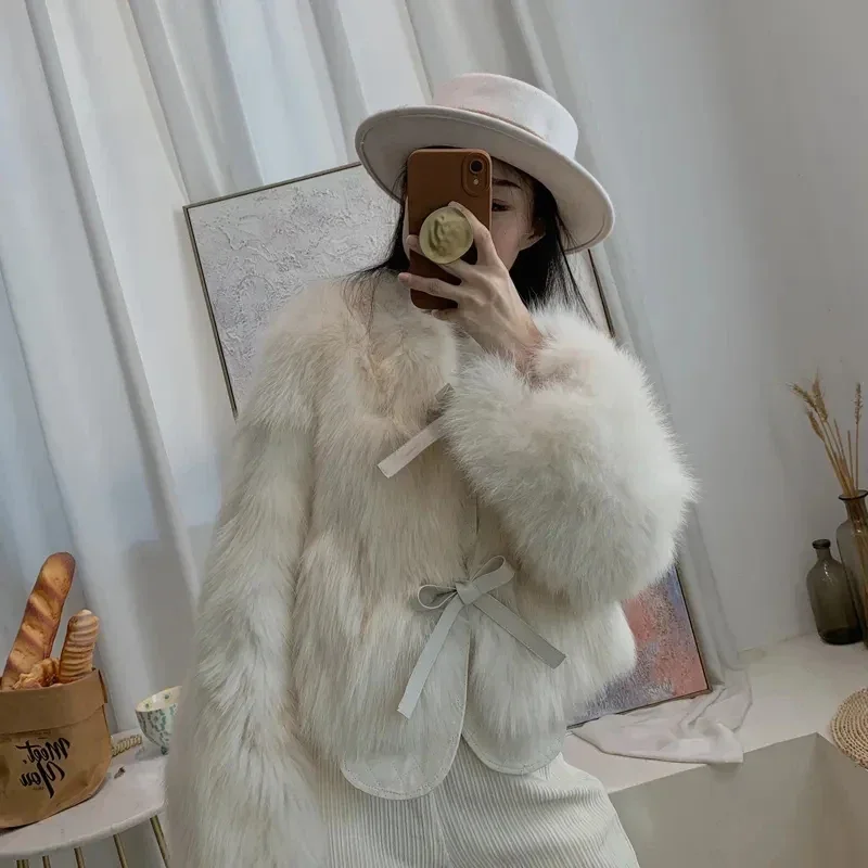 2024 autumn and winter new fur coat women's short style imitation fox fur Korean version versatile lace up thick top