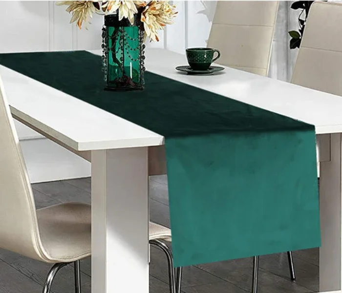 

Table Runner Soft Solid Color Velvet Thick Polyester Decorative Cloth Handcrafted for Wedding Hotel Restaurant Banquet Event