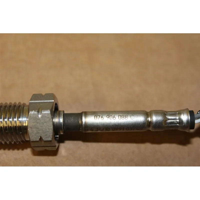 Exhaust Gas Temperature Sensor for 076906088C Cross-border Exhaust Gas Temperature Sensor