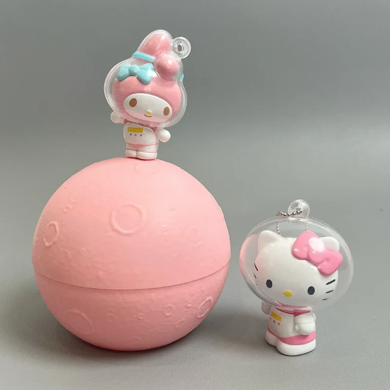 오리지널 Sanrio 캐릭터 캔디 플래닛 시리즈 블라인드 박스 헬로 키티 Cinnamoroll 피규어 모델 미스터리 볼 Diy 펜던트 재미있는 선물