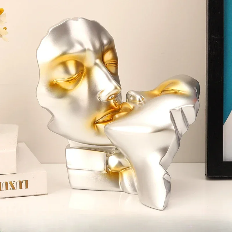 

Resin Crafts Abstract Portrait Sculpture Couple Gold Head Ornament Wedding Gifts Resin Decorative Figurines Home Decoration