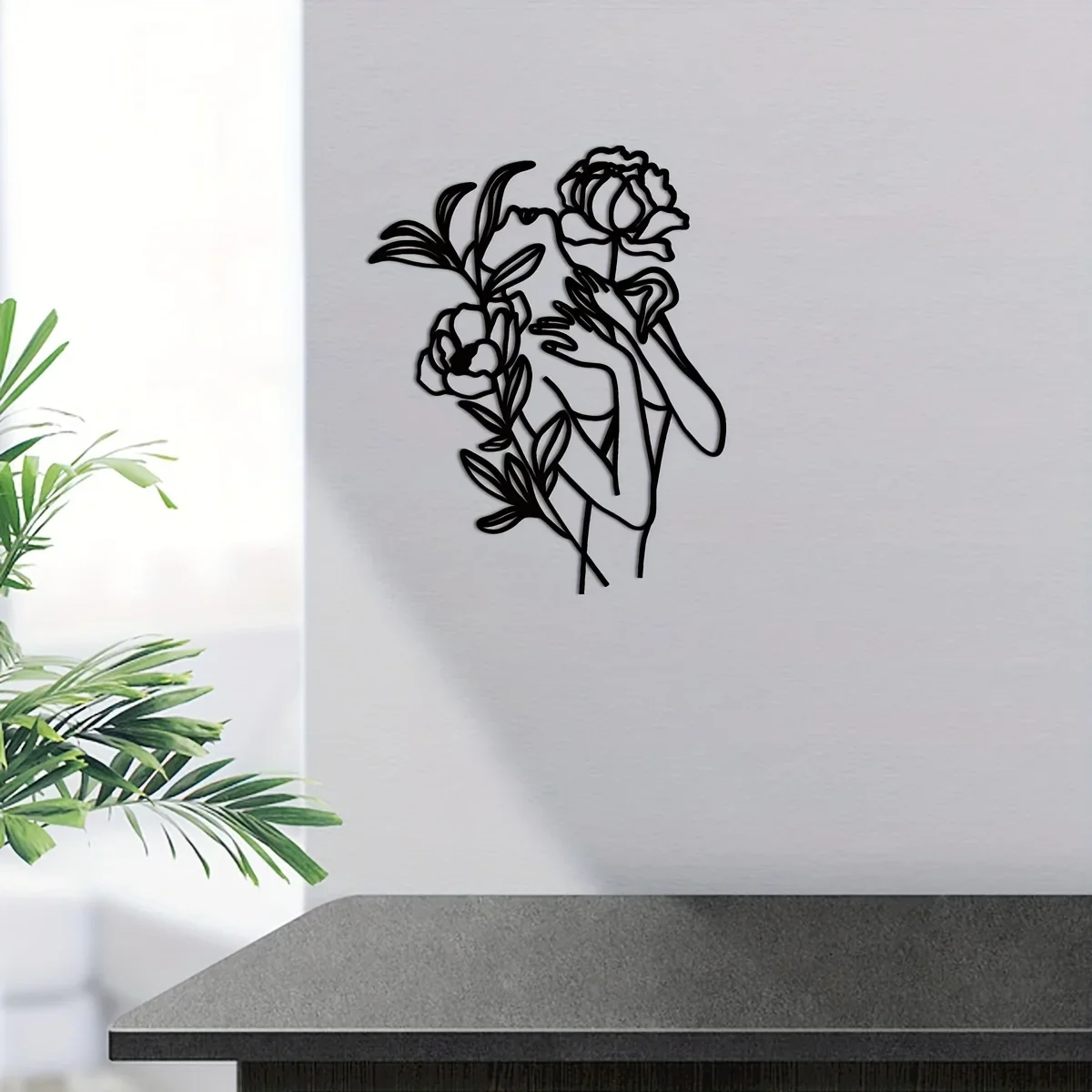 

Flower Woman Metal Wall Art, Abstract Art, Metal Wall Hanging, Floral Wall Decor,Decorative Hanging