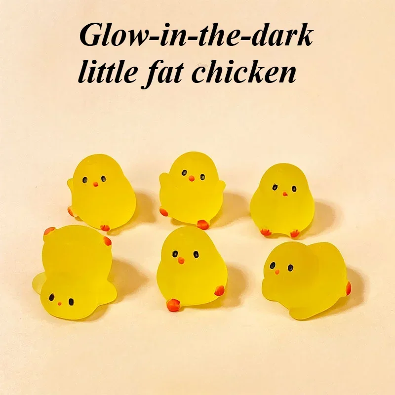 

20pcs Cute！Three-dimensional small ornament luminous fat chicken new DIY accessories micro-landscape animals gift home decor