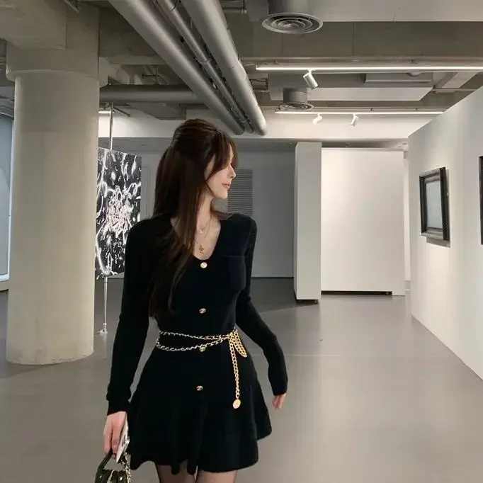 Camisola de malha vestido feminino manga longa corpo fino y2k mini vestido senhora do escritório elegante vestido de uma peça moda coreana 2025 outono