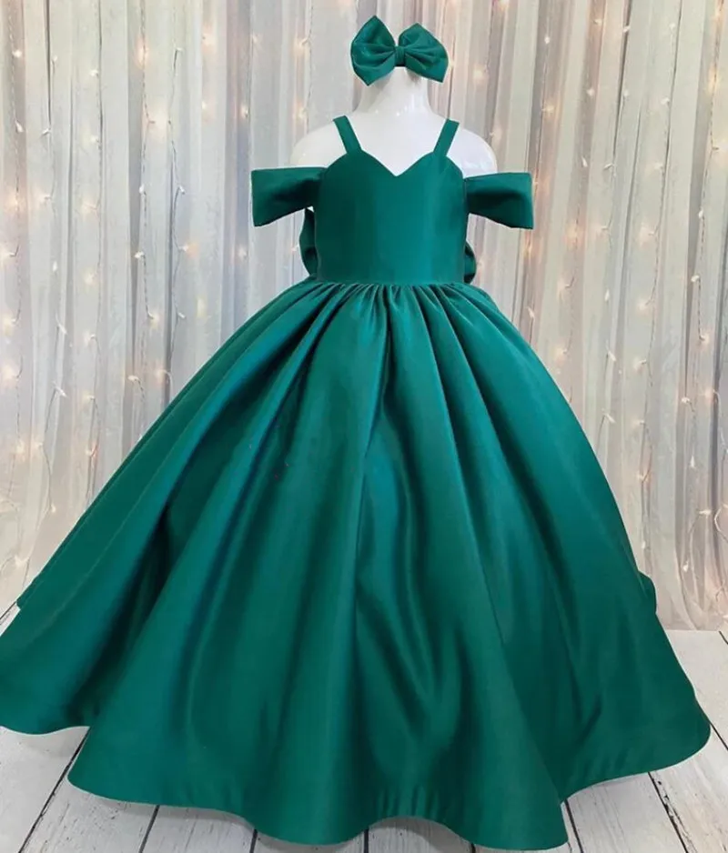 Emerald Green Puffy Flower Girl Dress for Wedding Satin Off Shoulder Ball Gown First Communion Dress Girls Party Gown