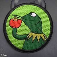 Lovely Drinking Frog Iron On Embroidered Clothes Patches For Boy GIrls Clothing Stickers Garment Wholesale