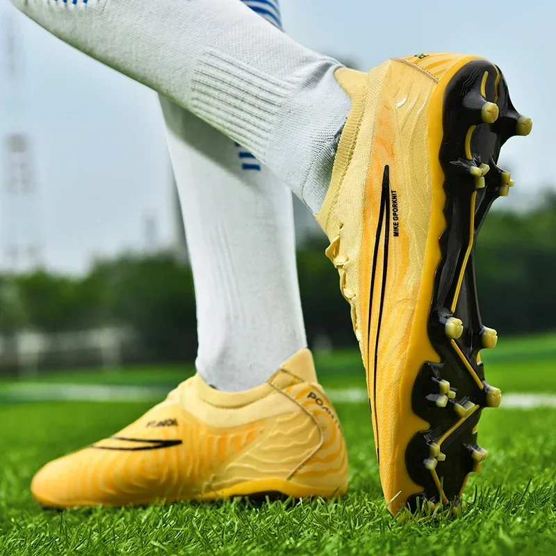 Original Men Football Field Boots Society Sports Soccer Cleats Futsal Tennis Fast Casual Turf Indoor Professional Football Shoes