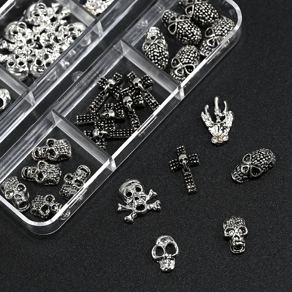 30 szt. Vintage Ozdoby do Paznokci Halloween Szkielet Stop Metalowy Krzyż Gotycki Czaszka Cyrkonie do Paznokci Dekoracja Manicure Festiwal