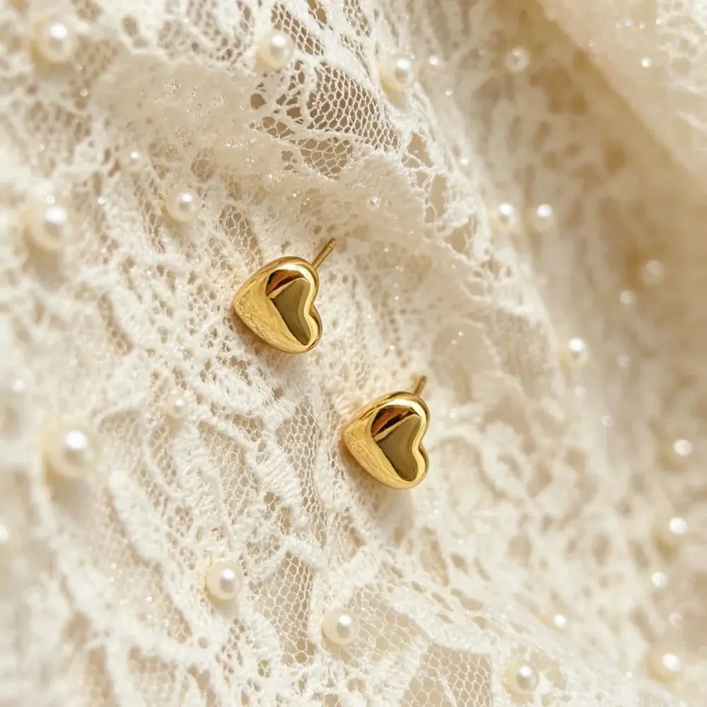 Women's Simple Classic Temperament Jewelry Gift, Gold Color Stainless Steel Anti-Allergy Colorfast Heart Stud Earrings