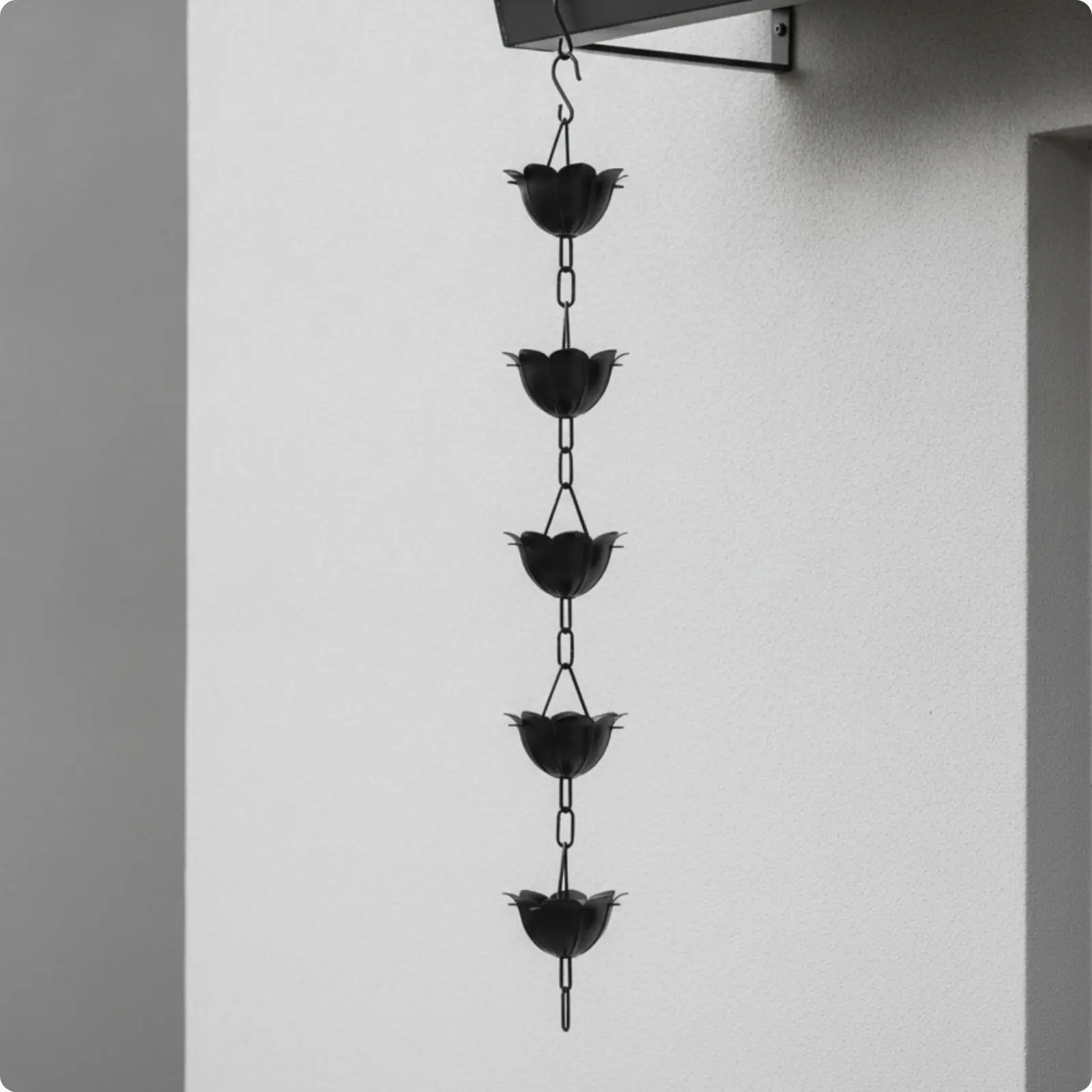 Black Aluminum Rain Chain for Eave Gutter Downspout Decorative Flower Cup Water Flow Guide for Patio Use