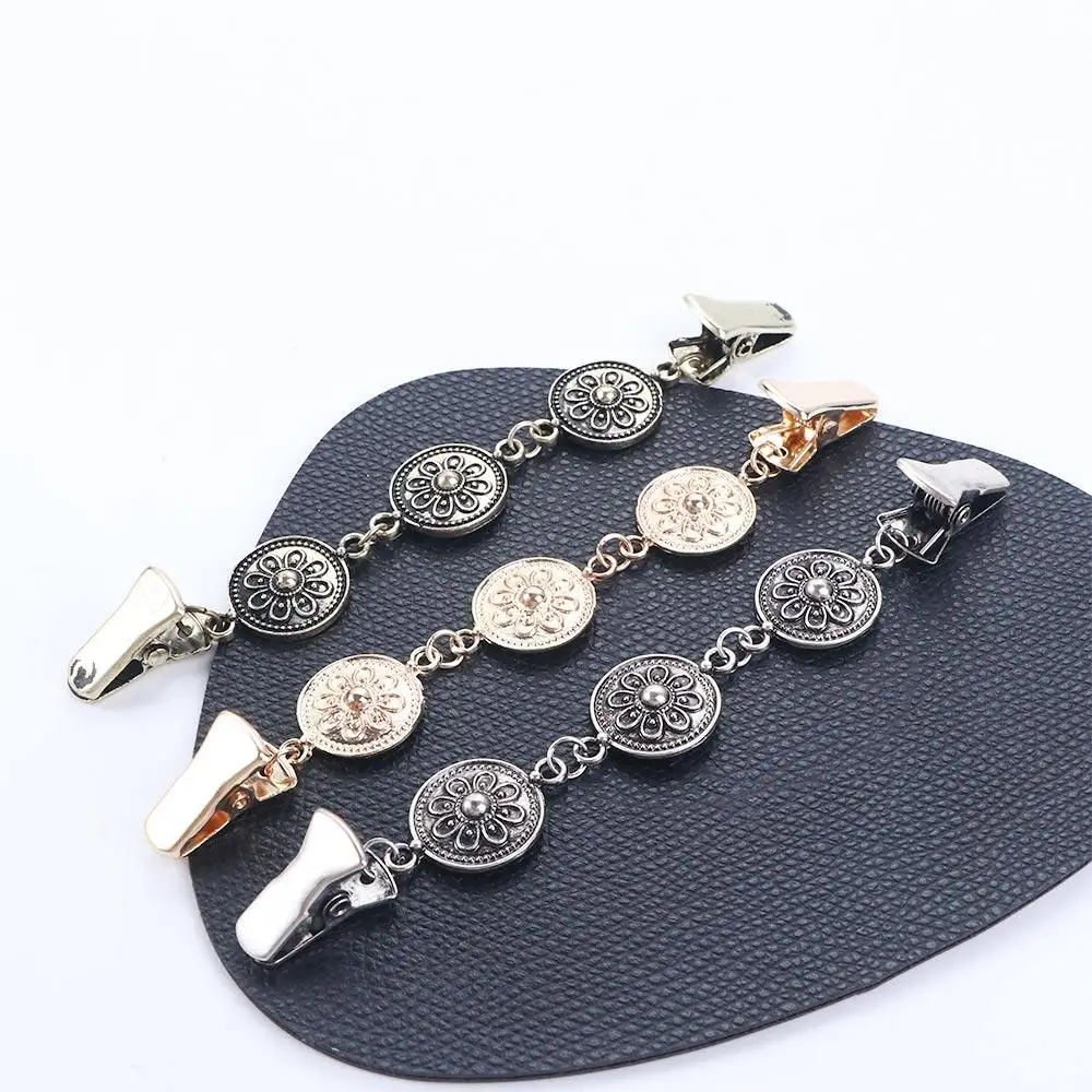 

Silvery Retro Women Dress Decor Fashion Alloy Material Clothing Clip Fasteners for Clothes Clamps for Fabric Cardigan Clamps