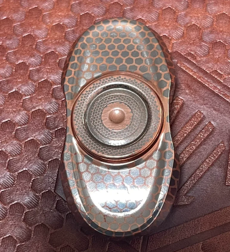 Used EDC YOLO Gamer2.0 Superconductor Material fidget spinner metal decompression toy