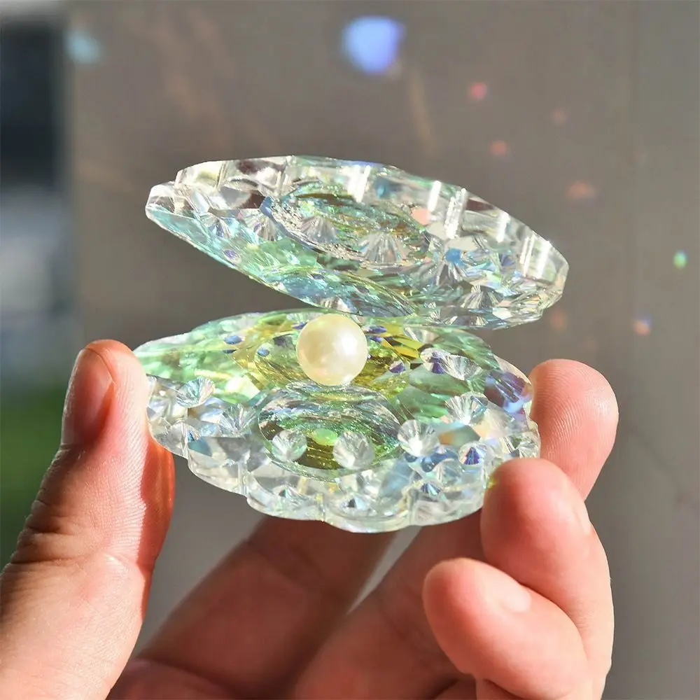 Reflective Crystal Conch Shell with Pearl Pearl Clam Ornaments Sun Catcher Crystal Seashell Figurine Collectible