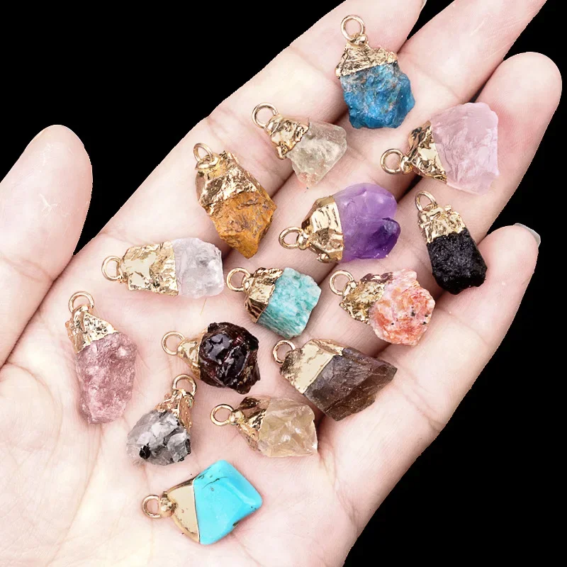 

1PCS 8-18mm Natural Stone Irregular Crystal Pendant Agate Chalcedony Charm Fashion Jewelry Making DIY Stone Accessories New