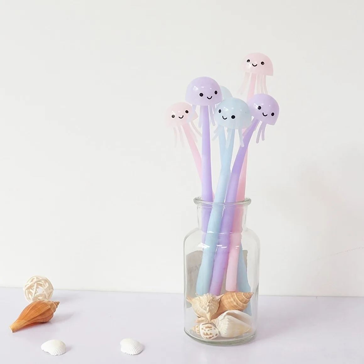 

3pcs Creative Stress Relieving Jellyfish Pen High Beauty Rotating Pen Jellyfish Shaped Neutral Pen