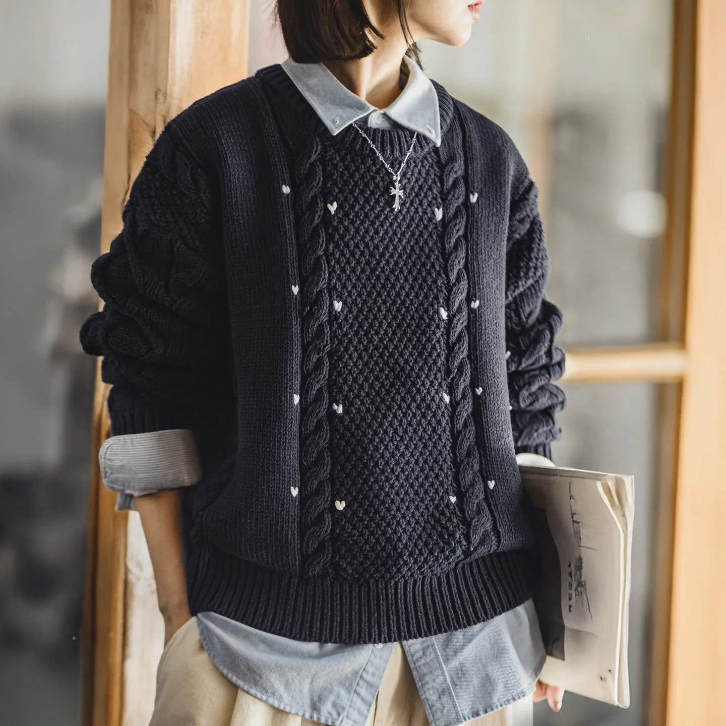 Maden Women’s Cable Knit Sweater Blue Pullover Heart Pattern Loose Fit Warm Crew Neck Knitwear for Autumn Winter