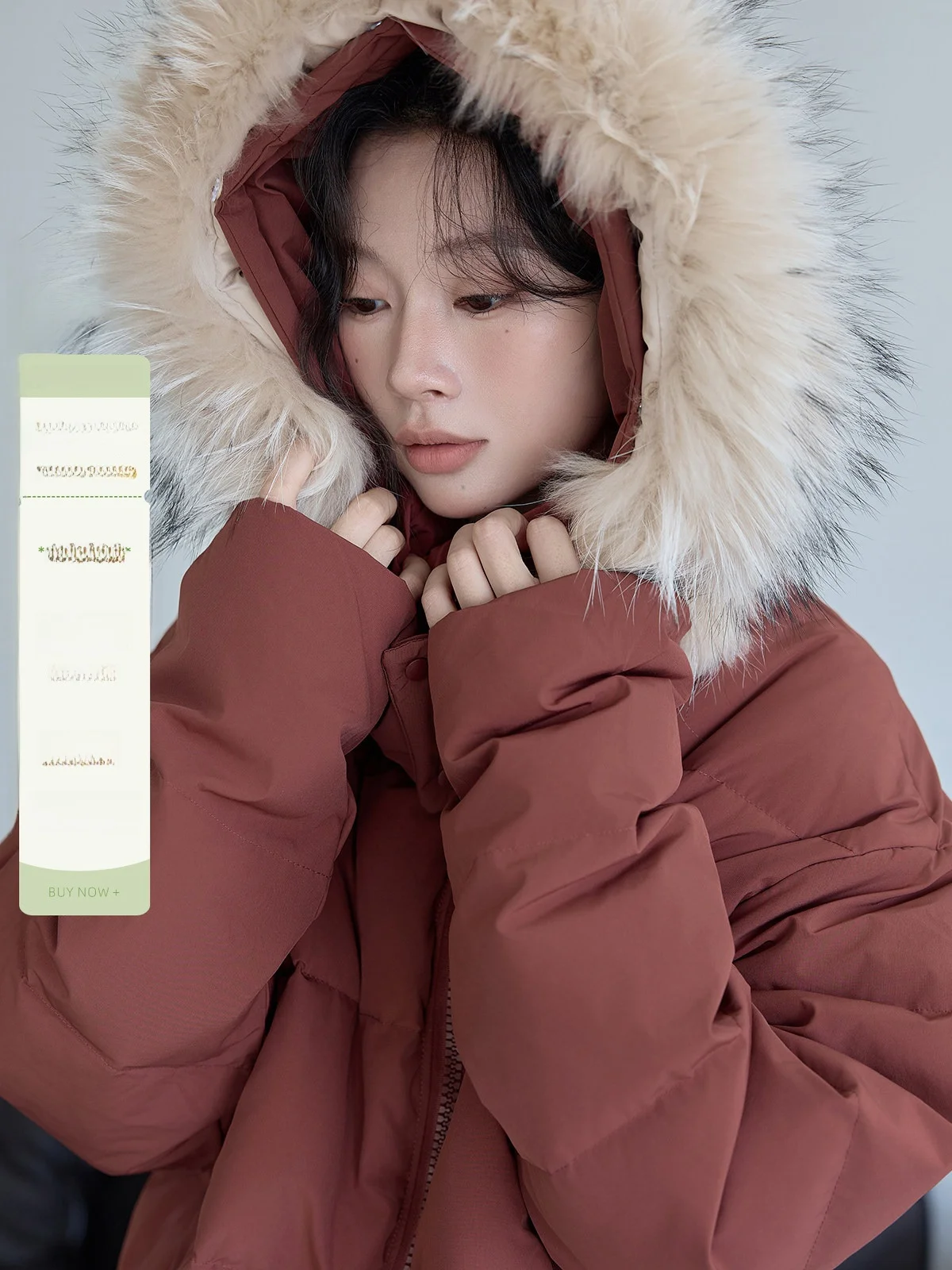 

Куртка женская зимняя 2025 с капюшоном и воротником из красного меха, новая универсальная свободная теплая модель для города, однотонная, в корейском стиле