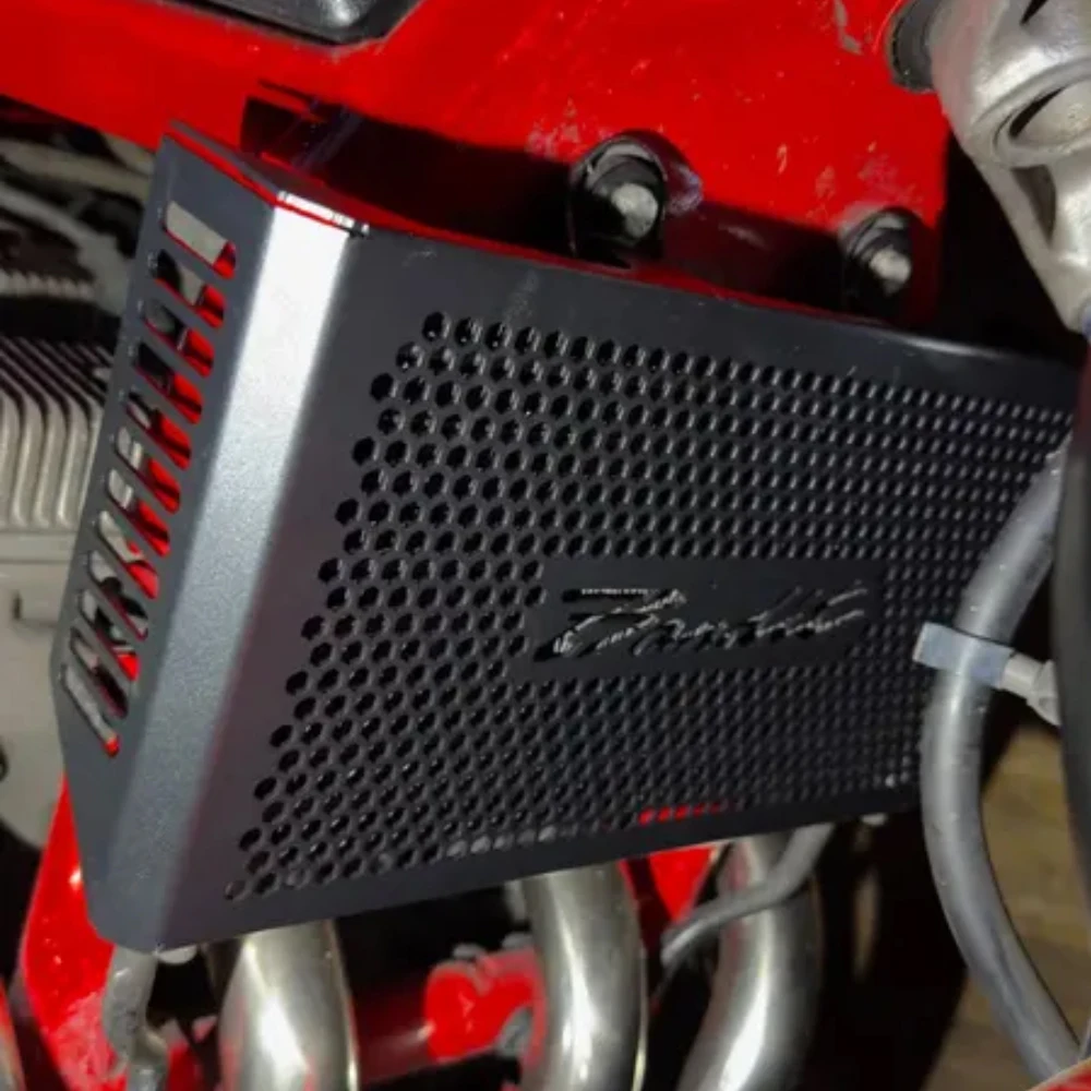 

FOR SUZUKI GSF600 GSF600S Bandit 1995-2004 GSF650 S Bandit 650 2005-2006 Motorcycle Oil Cooler Guard Radiator Grille Guard Cover