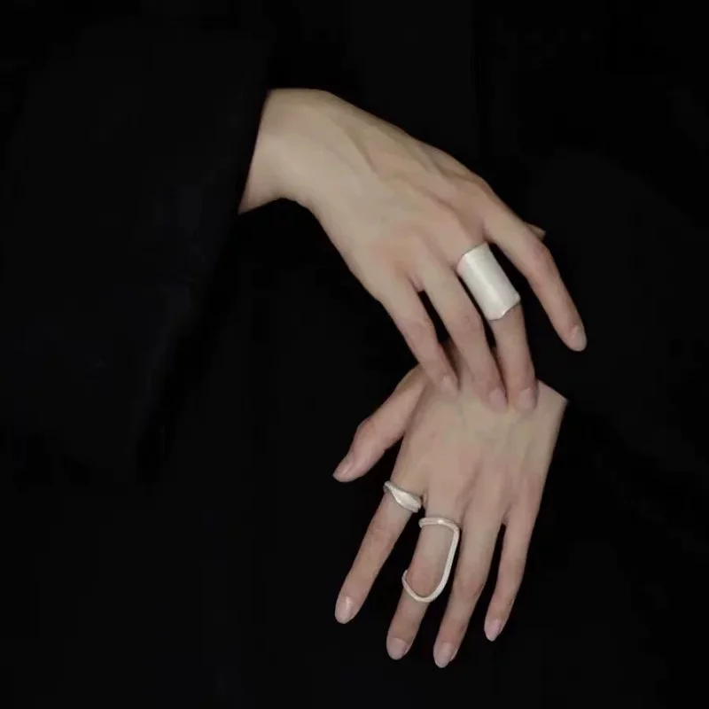 Women Men Universal Copper Alloy Material Wide Wavy Ring, Trendy Jewelry Accessories, Abstract Irregular Edge Finger Jewelry Cas