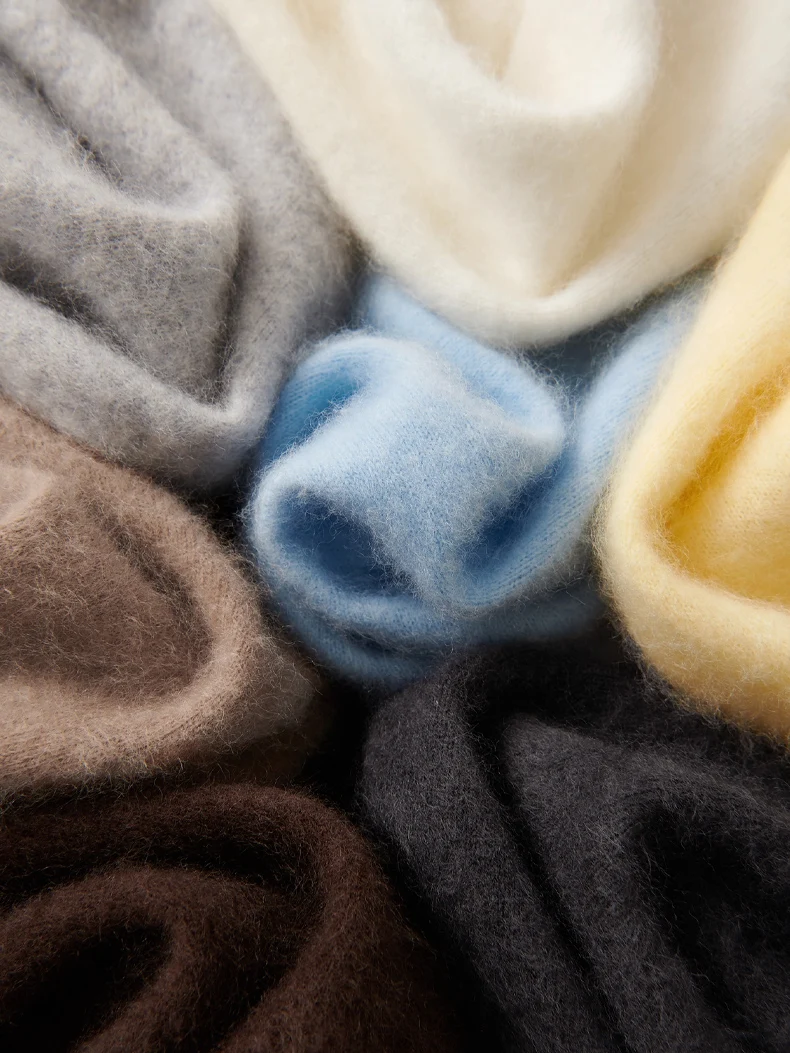 Chic Women's Fleece Wool V-Neck Vest - Fall/Winter 2025