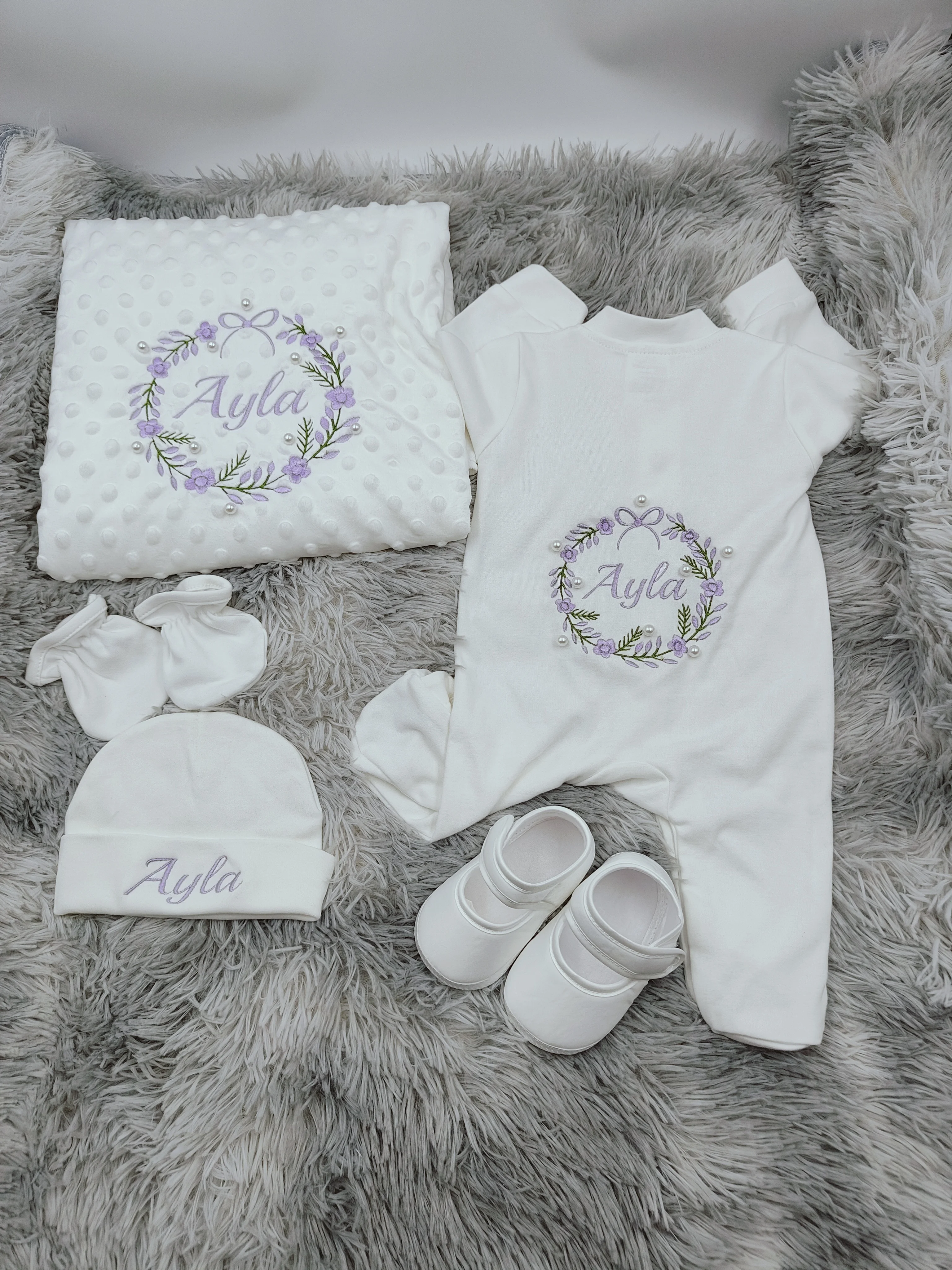 

Newborn Baby Girl Romper Cotton Purple Wreath Embroidery Jumpsuit Soft Breathable Infant Footed Crawling Outfit 0-9 Months Home