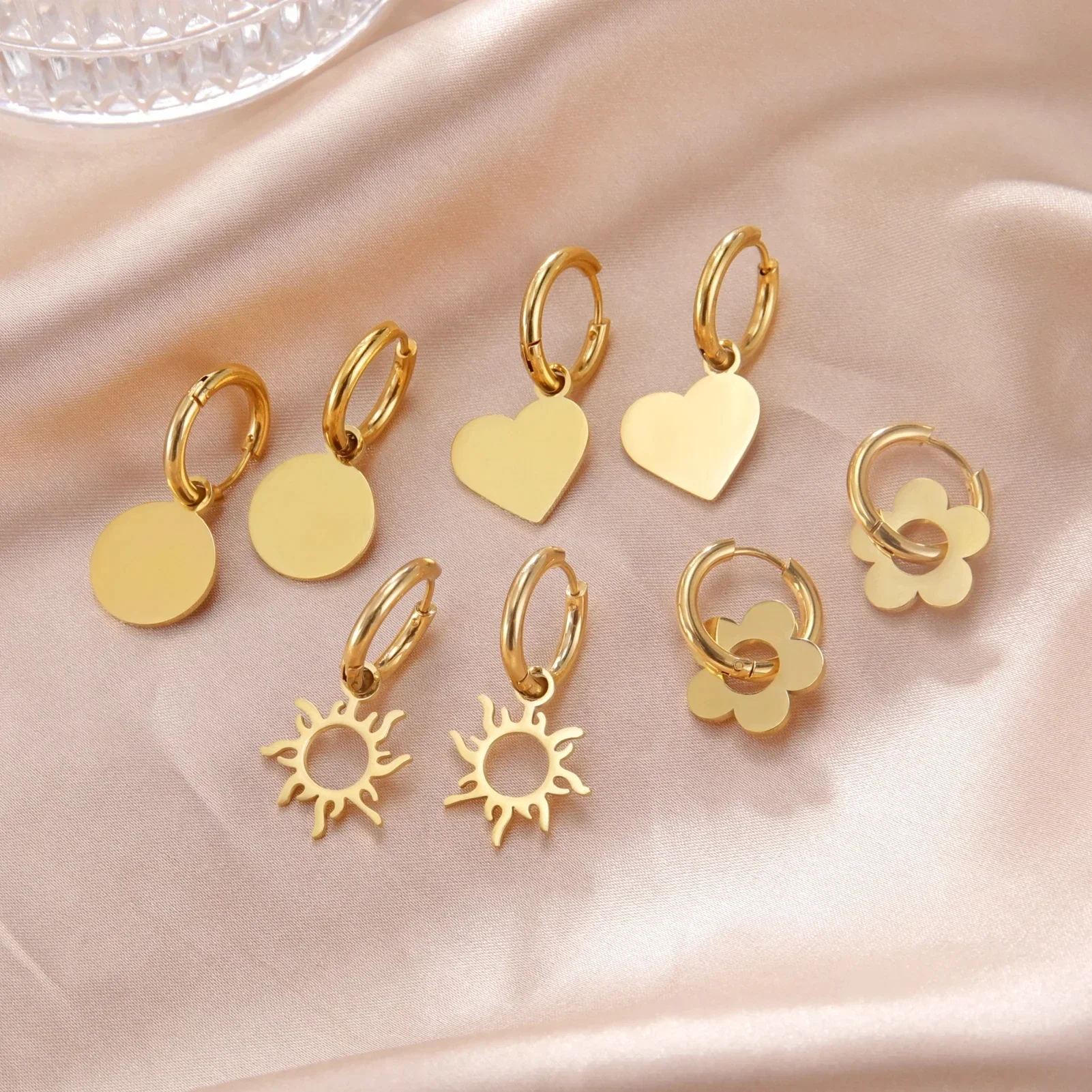 Cazador Cute Flower Drop Earrings for Women 2025 Trending Gold Color Stainless Steel New In Earrings Party Wedding Jewelry Gift